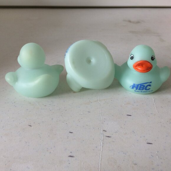 Rubber Ducky Assortment of Seven - Picture 13 of 13